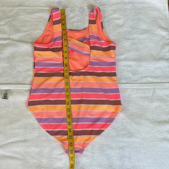 Bundle - Picture 6 of 16